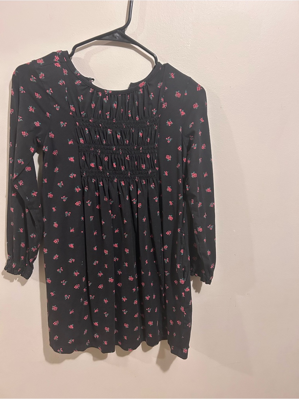 Hanna Andersson Black Long-Sleeve Floral Smocked Dress with Pink Roses